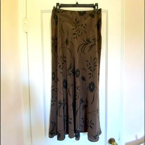 Beautiful silk brown and black maxi skirt Classics by Finity